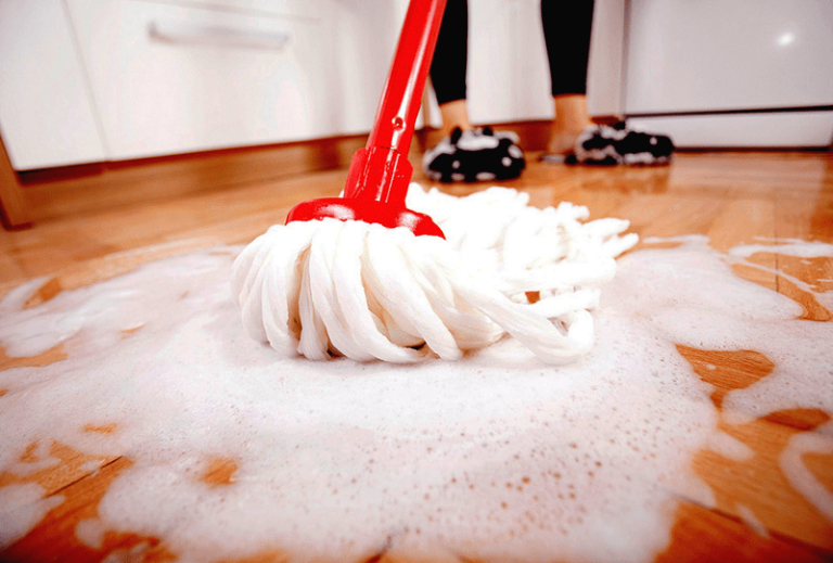 A definitive guide to floor mops – Floor mopping for dummies